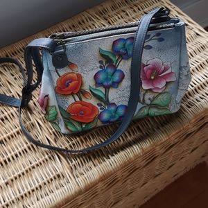 Anushka handbag